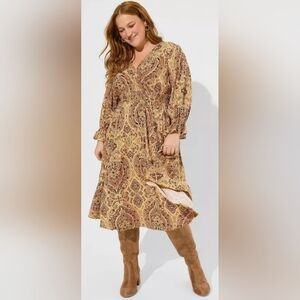 ✨️Torrid Paisley Long Sleeve Dress in Brown and Cream